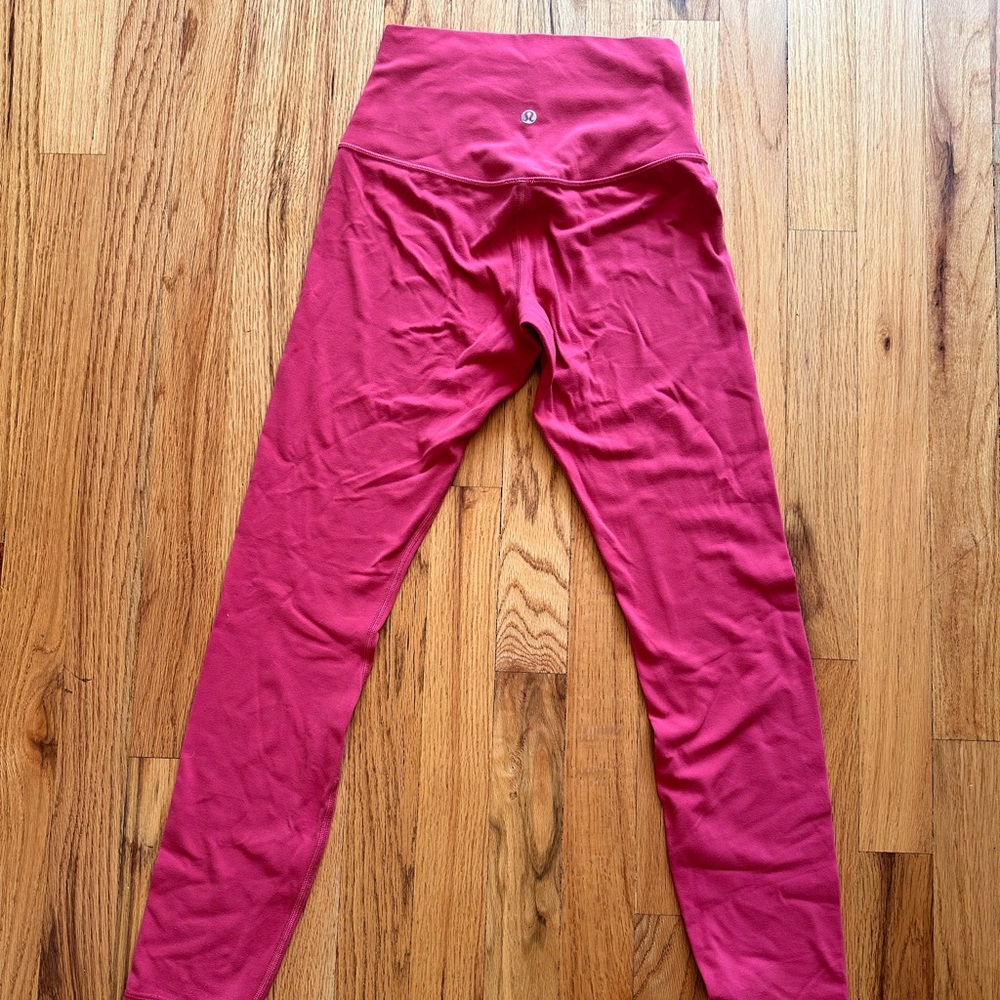 Lululemon pink align legging